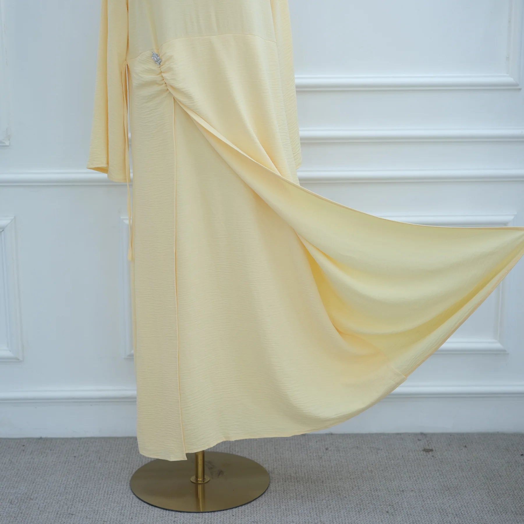 Arabic Women Modest Muslim Dress Eid Dubai Plain Abaya Islamic Party Outfit 2025 Middle Eastern Holiday Clothing New Turkey Robe